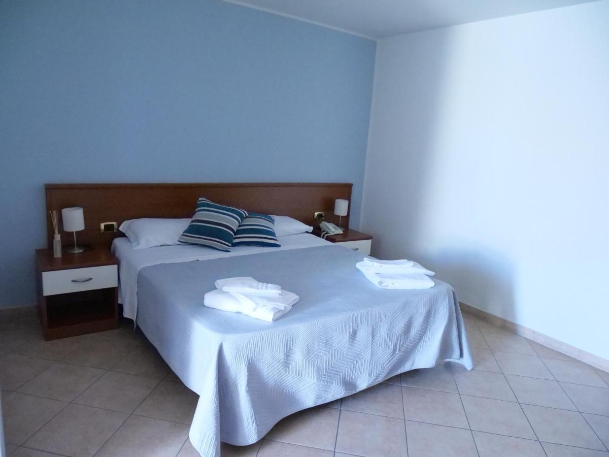 Grand Hostel Calabria Pietrapaola Екстер'єр фото